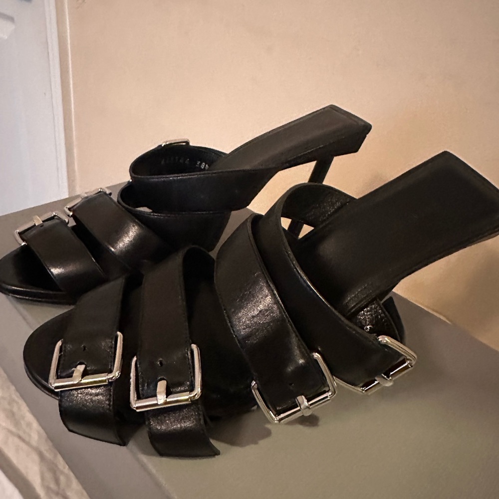 Balenciaga black mule sandals size 38.5
